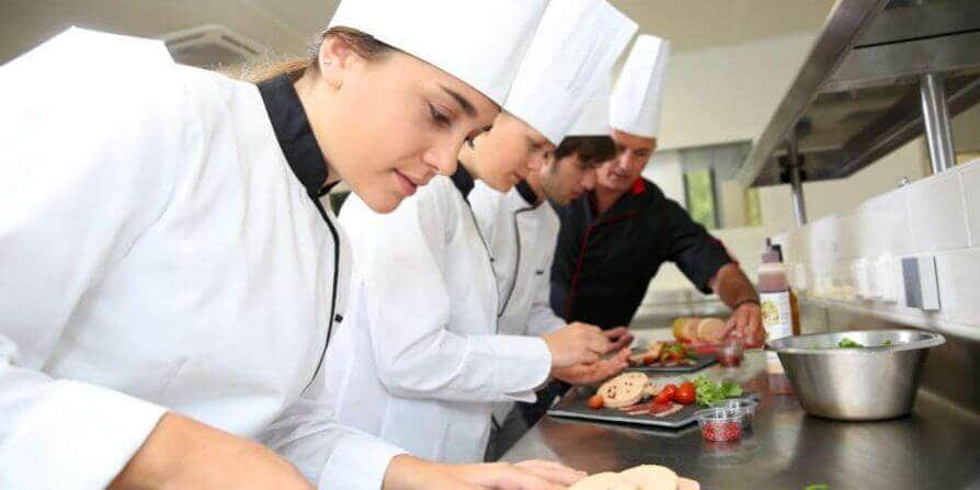 All about Apprentices Under 25 All about Apprentices Under 25